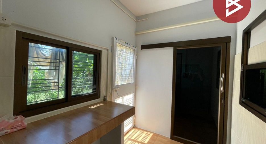 À vendre 2 chambres maison à Ban Phaeo, Samut Sakhon