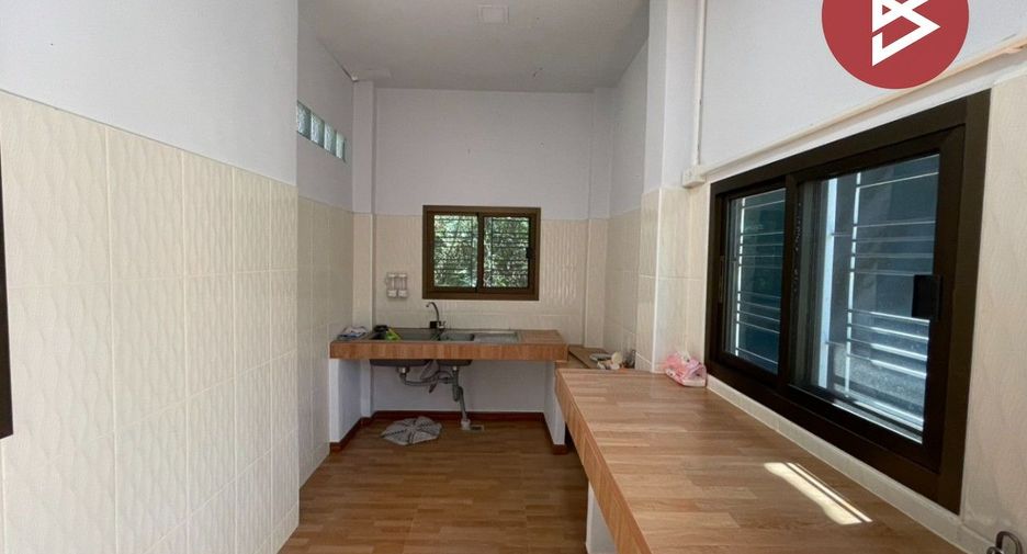 À vendre 2 chambres maison à Ban Phaeo, Samut Sakhon