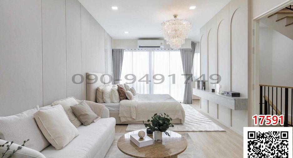 Casa adosada en venta de 3 habitaciones en Bangkok Noi, Bangkok