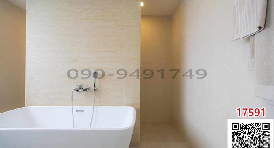 Casa adosada en venta de 3 habitaciones en Bangkok Noi, Bangkok