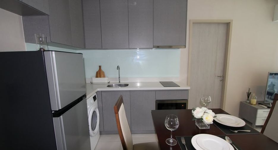 Wohnung zur Miete mit 2 Zimmer in Khlong Toei, Bangkok