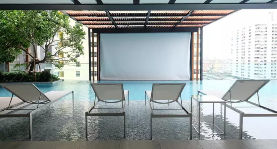 For rent 2 ベッドルーム condo in Pathum Wan, Bangkok