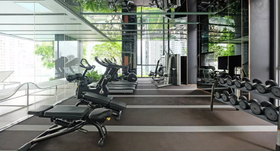For rent 2 ベッドルーム condo in Pathum Wan, Bangkok