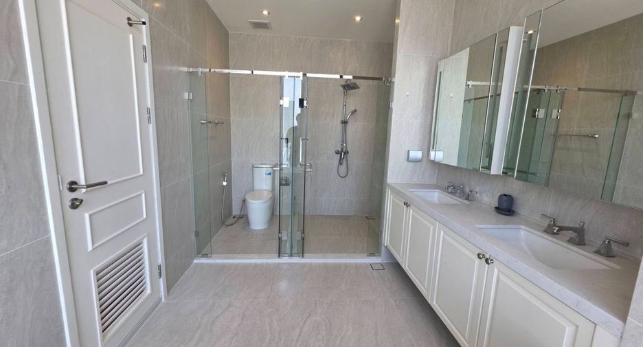 For rent 3 ベッドルーム condo in Bang Kho Laem, Bangkok