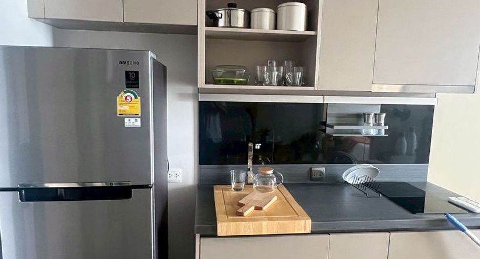 Condo en alquiler de 1 habitaciones en Khlong Toei, Bangkok