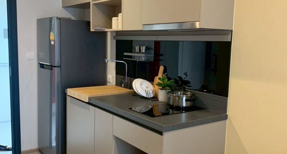 Condo en alquiler de 1 habitaciones en Khlong Toei, Bangkok