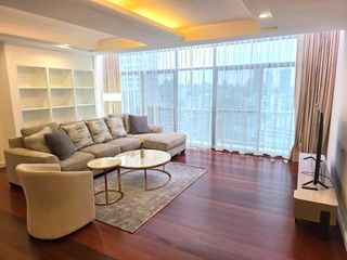 For rent 3 bedrooms condo in Watthana, Bangkok