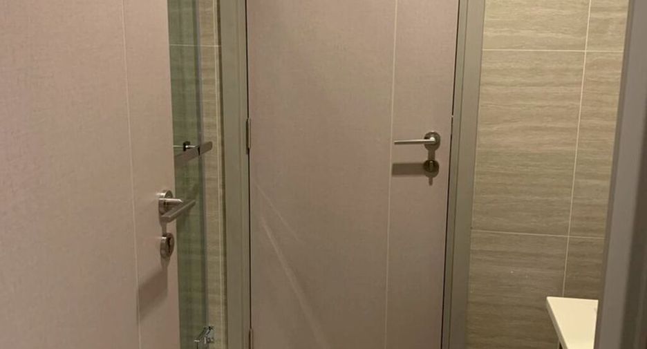For rent 1 bed condo in Huai Khwang, Bangkok