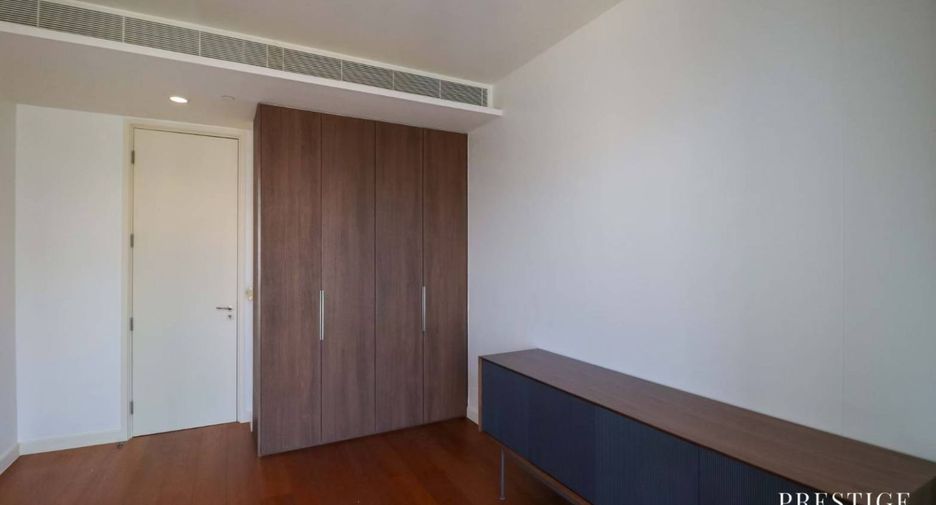 For rent 3 ベッドルーム condo in Pathum Wan, Bangkok