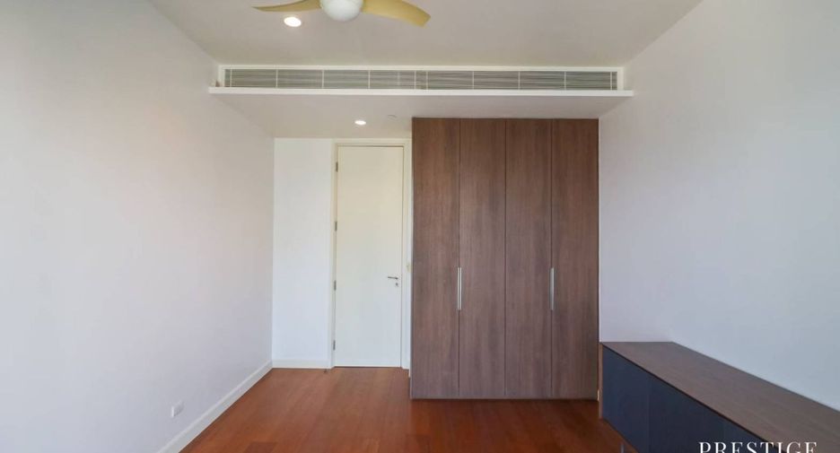 For rent 3 ベッドルーム condo in Pathum Wan, Bangkok