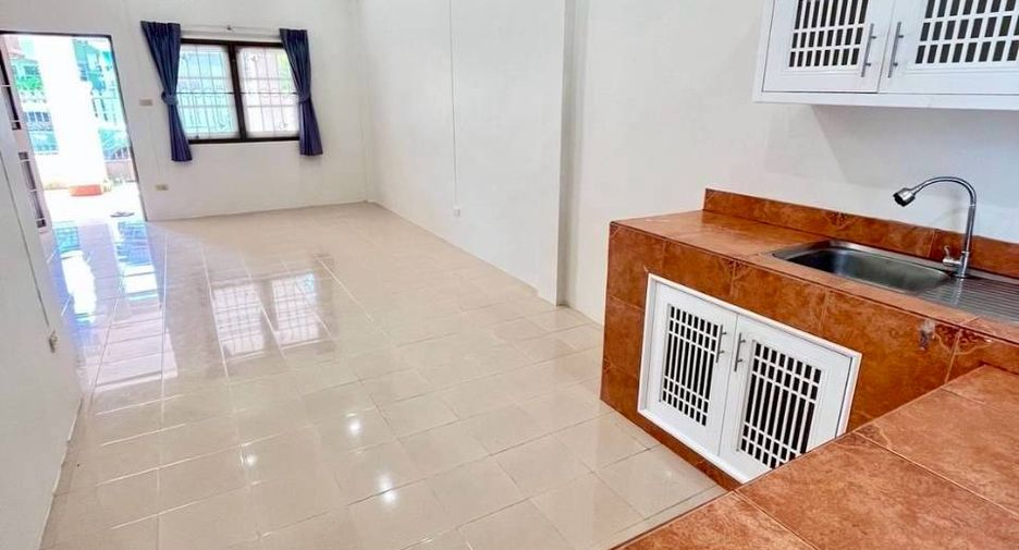 Casa en venta de 3 habitaciones en Mueang Phuket, Phuket