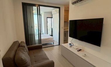 For rent and for sale 1 bed condo in Phaya Thai, Bangkok