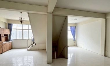 For rent そして for sale retail Space in Prawet, Bangkok