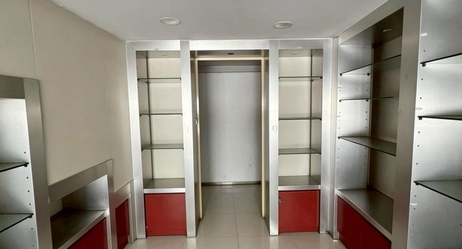 For rent そして for sale retail Space in Prawet, Bangkok