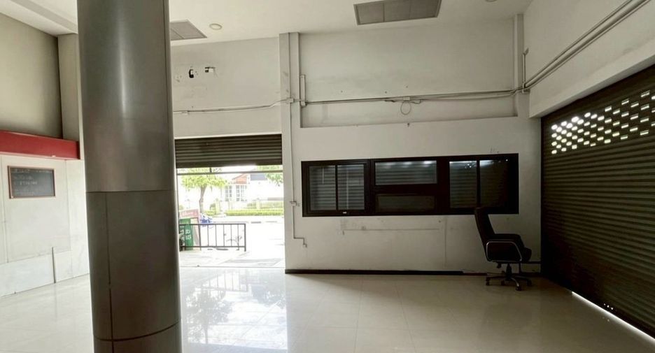 For rent そして for sale retail Space in Prawet, Bangkok