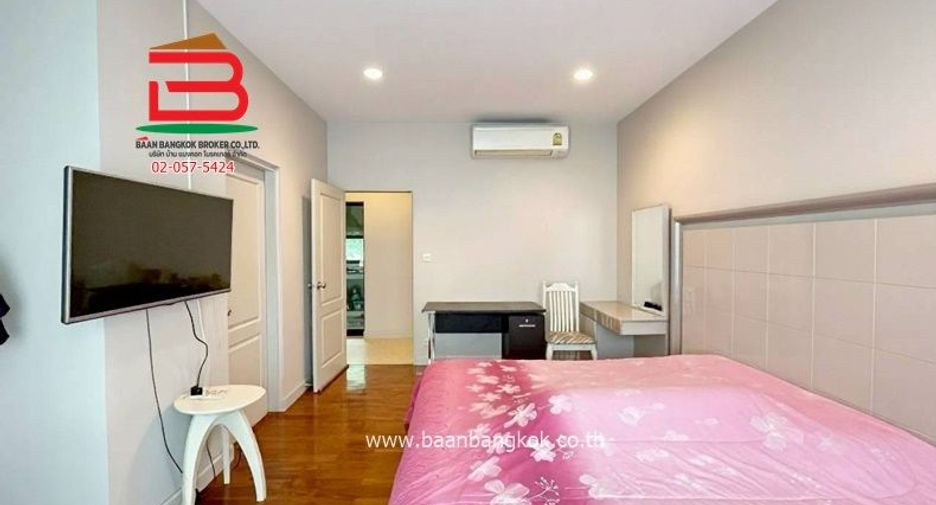 Haus zum Kauf mit 4 Zimmer in Mueang Nonthaburi, Nonthaburi