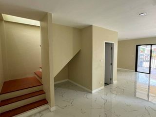 Reihenhaus zum Kauf mit 2 Zimmer in Kathu, Phuket