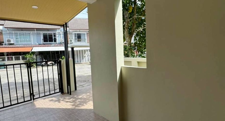 Casa adosada en venta de 2 habitaciones en Kathu, Phuket