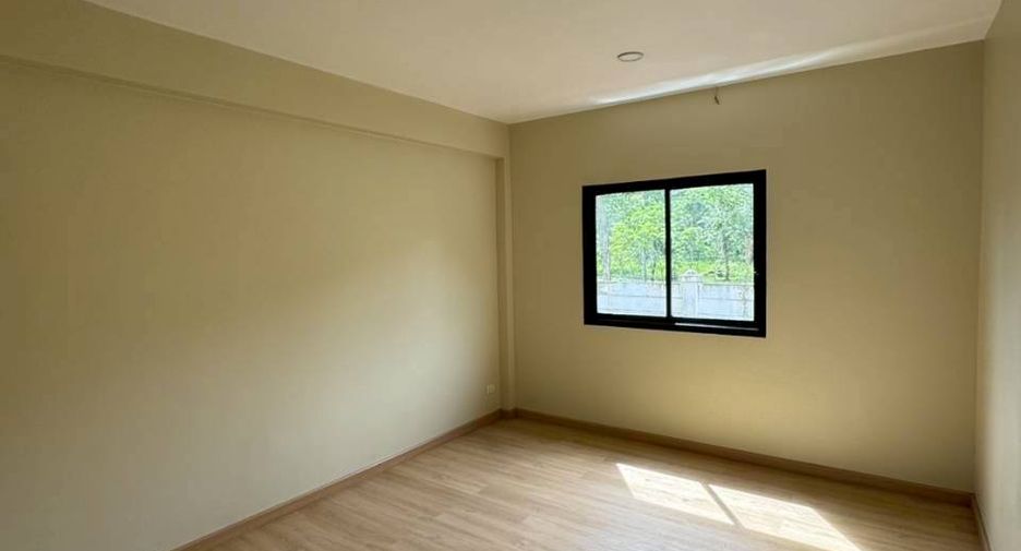 Casa adosada en venta de 2 habitaciones en Kathu, Phuket