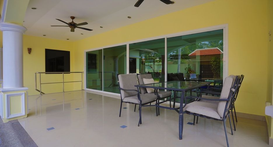 À vendre 3 chambres maison à Jomtien, Pattaya