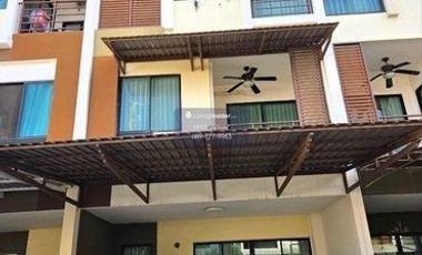 For rent 3 bedrooms house in Lak Si, Bangkok