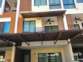 出租 3 卧室 独立屋 在 Lak Si, 曼谷