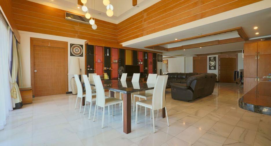 À vendre 5 chambres condo à Pratumnak, Pattaya