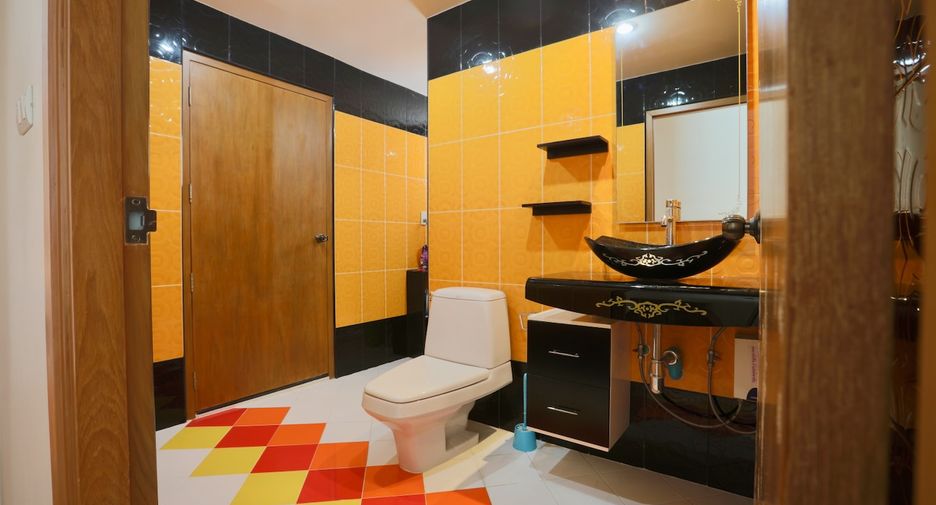 À vendre 5 chambres condo à Pratumnak, Pattaya