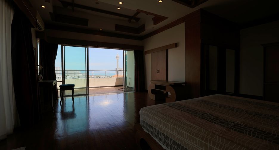 À vendre 5 chambres condo à Pratumnak, Pattaya