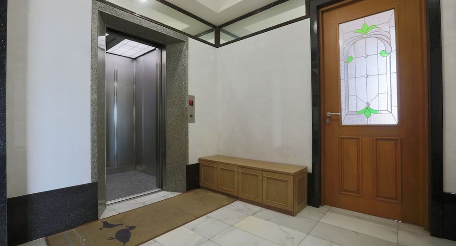 À vendre 5 chambres condo à Pratumnak, Pattaya