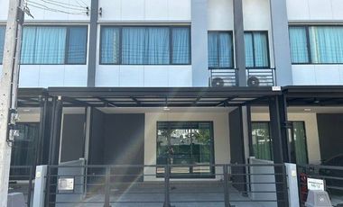 Аренда 3 спальни дом в Пращет, Бангкок