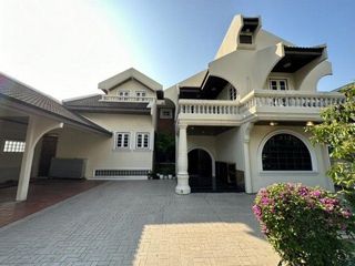 ให้เช่า 5 ห้องนอน บ้านเดี่ยว ใน สาทร, กรุงเทพฯ