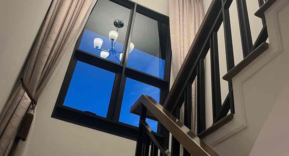 For rent 4 bedrooms house in Prawet, Bangkok
