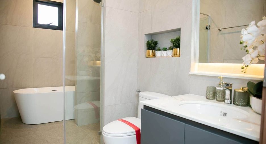 For sale 3 ベッドルーム villa in Huay Yai, Pattaya