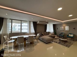 For rent 4 bedrooms condo in Watthana, Bangkok