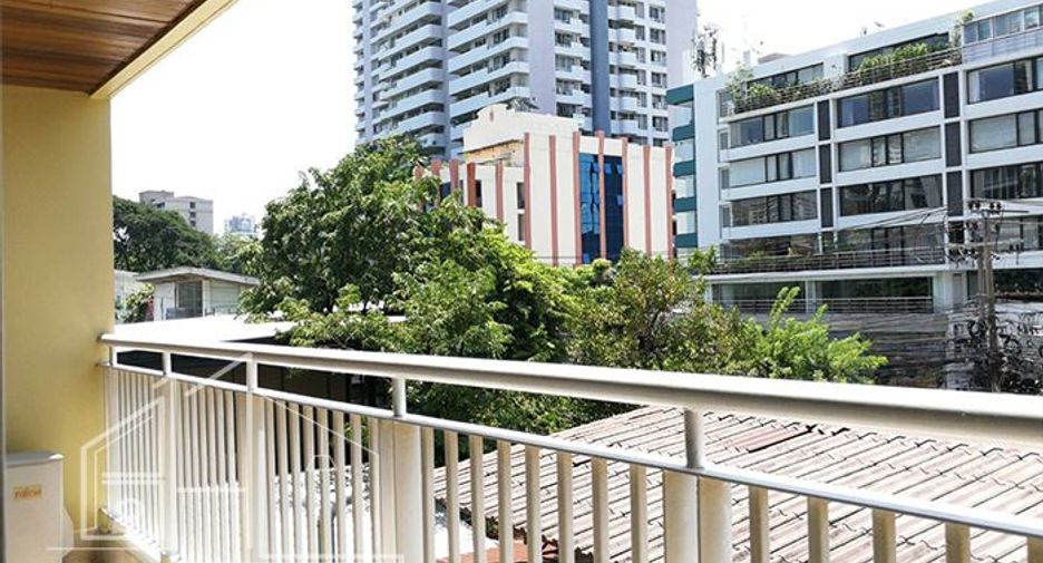 Wohnung zur Miete mit 3 Zimmer in Watthana, Bangkok