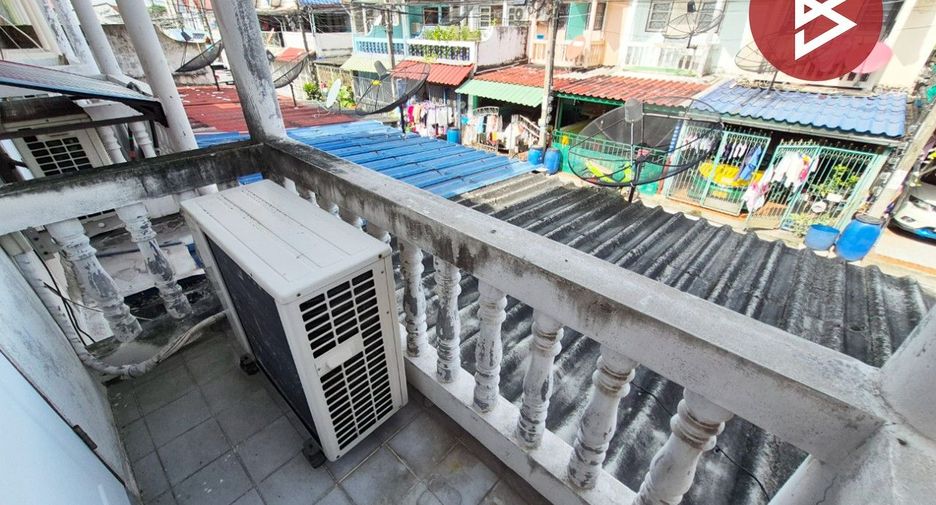 出售 2 卧室 联排别墅 在 Phra Pradaeng, Samut Prakan
