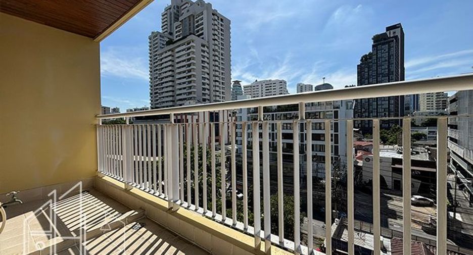 Wohnung zur Miete mit 2 Zimmer in Watthana, Bangkok