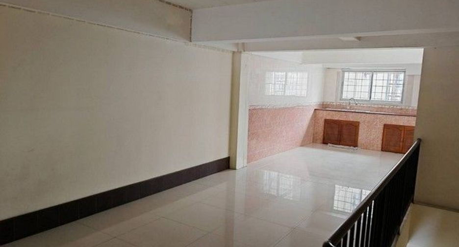 Local comercial en alquiler de 1 habitaciones en Bang Len, Nakhon Pathom