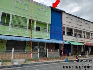À vendre 2 chambres local commercial à Khuan Kalong, Satun