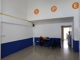 Аренда 1 кровать торговое помещение в Бангкок Нои, Бангкок