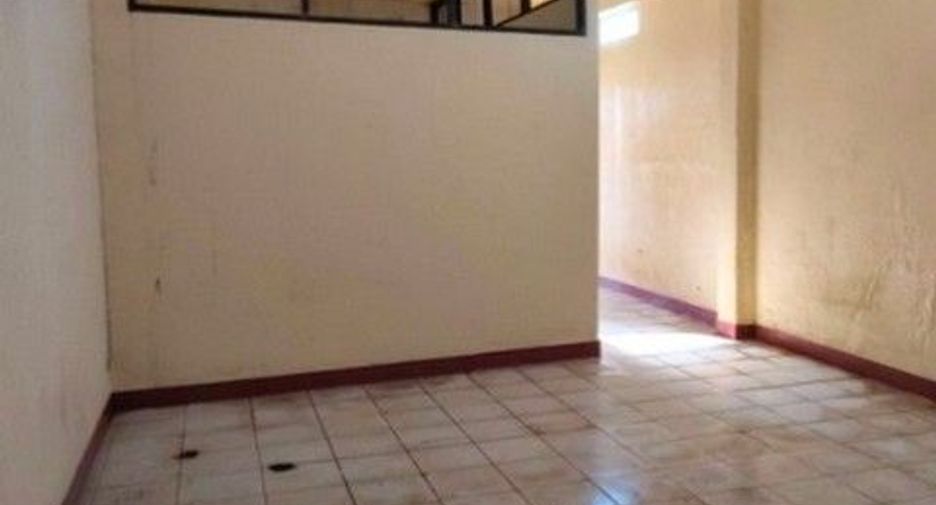 Продажа 2 спальни торговое помещение в Mueang Trang, Транг