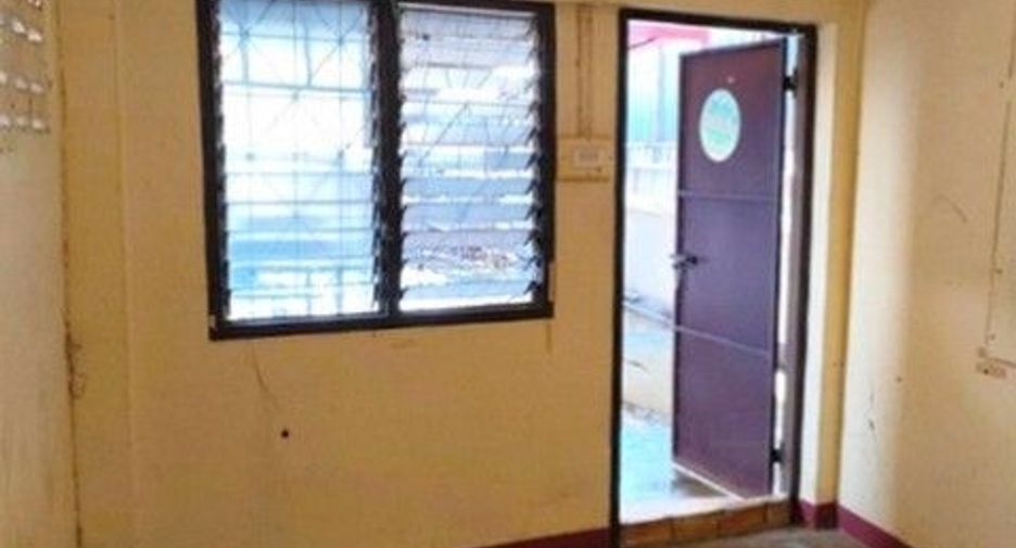 Продажа 2 спальни торговое помещение в Mueang Trang, Транг