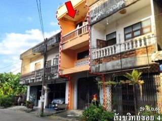 Продажа 2 спальни торговое помещение в Mueang Trang, Транг