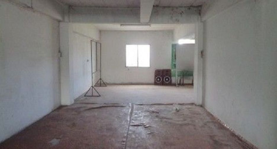 Local comercial en venta de 5 habitaciones en Mueang Trang, Trang