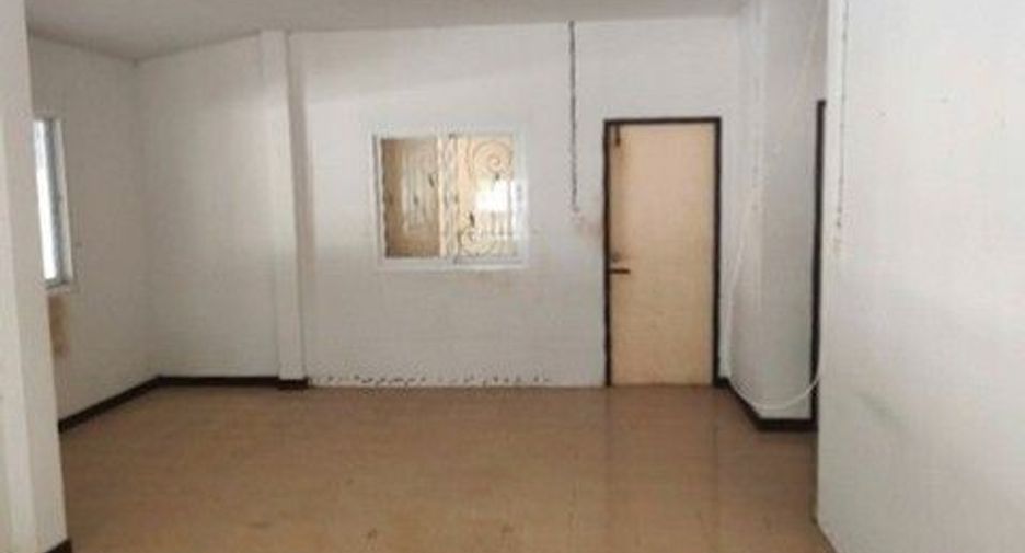 À vendre 2 chambres maison à Mueang Trang, Trang