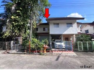 Продажа 2 спальни таунхаус в Mueang Trang, Транг