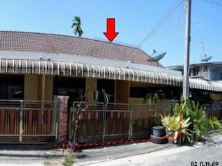 Продажа 2 спальни таунхаус в Mueang Trang, Транг