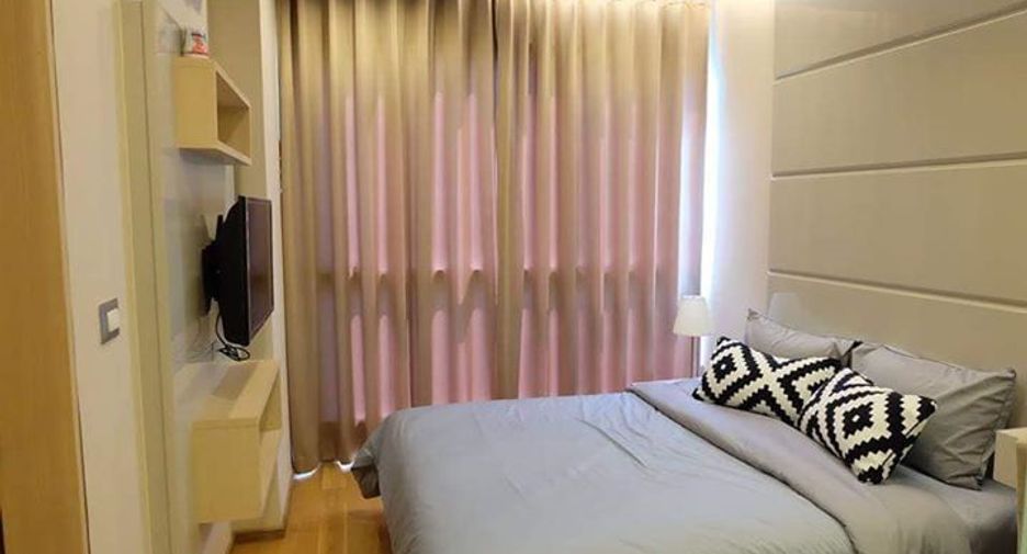 For rent 1 bed condo in Watthana, Bangkok