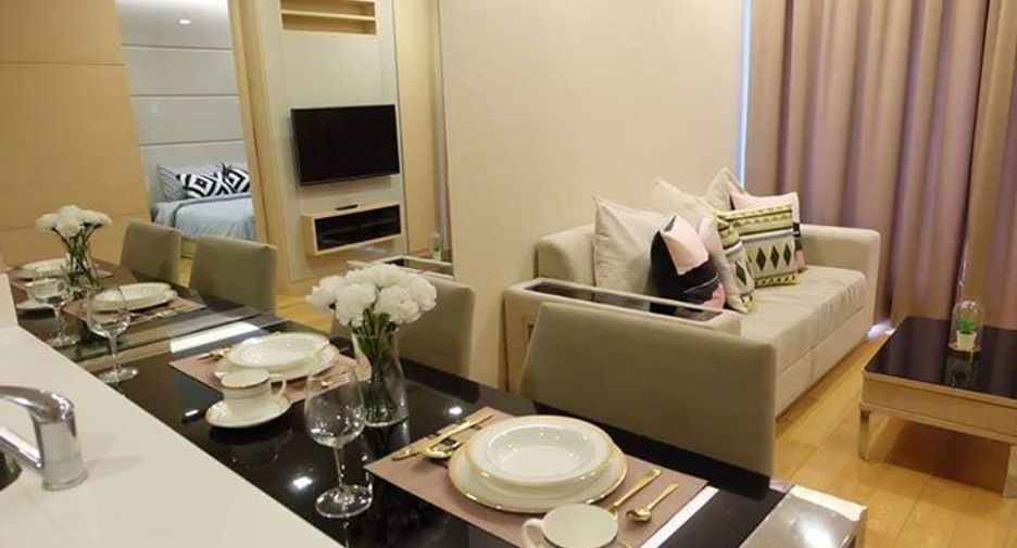 For rent 1 bed condo in Watthana, Bangkok